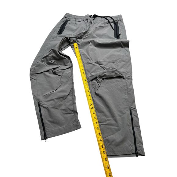 Nike Tech Woven Pants Gray Men’s Size XL Adjustable Drawstring Ankle Zip Pockets - Picture 6 of 10